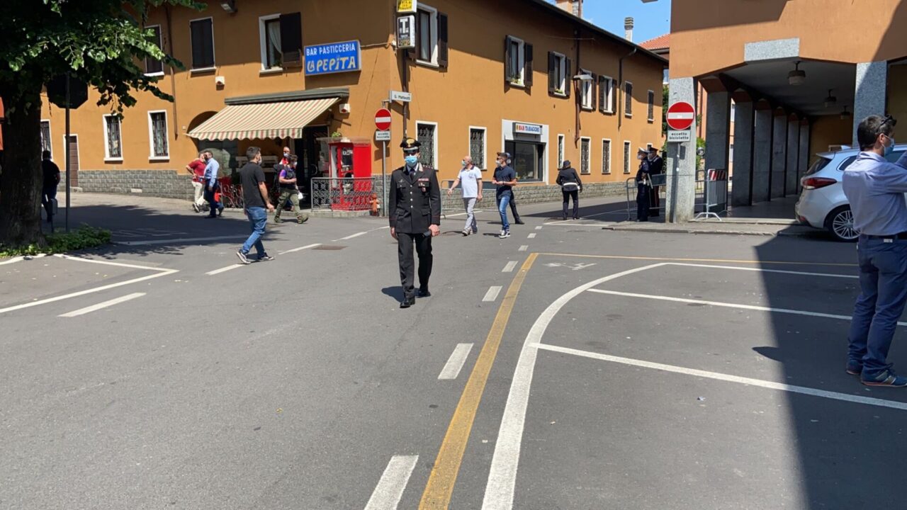 In corso a Vedano Olona i funerali di Vittorio, Elisabetta e Mattia, morti nella tragedia del Mottarone