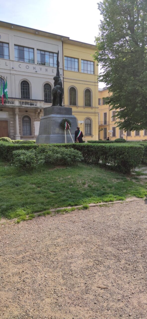 25 Aprile “Senza bandiere, manifesti e Inno di Mameli”, la minoranza scrive al Prefetto