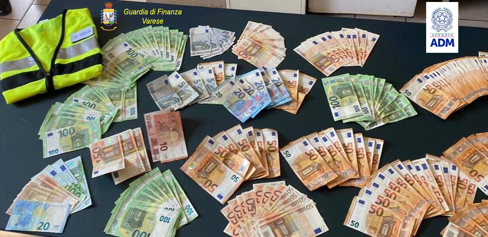 In un bagaglio oltre 16mila euro in contanti non dichiarati: tedesco sanzionato