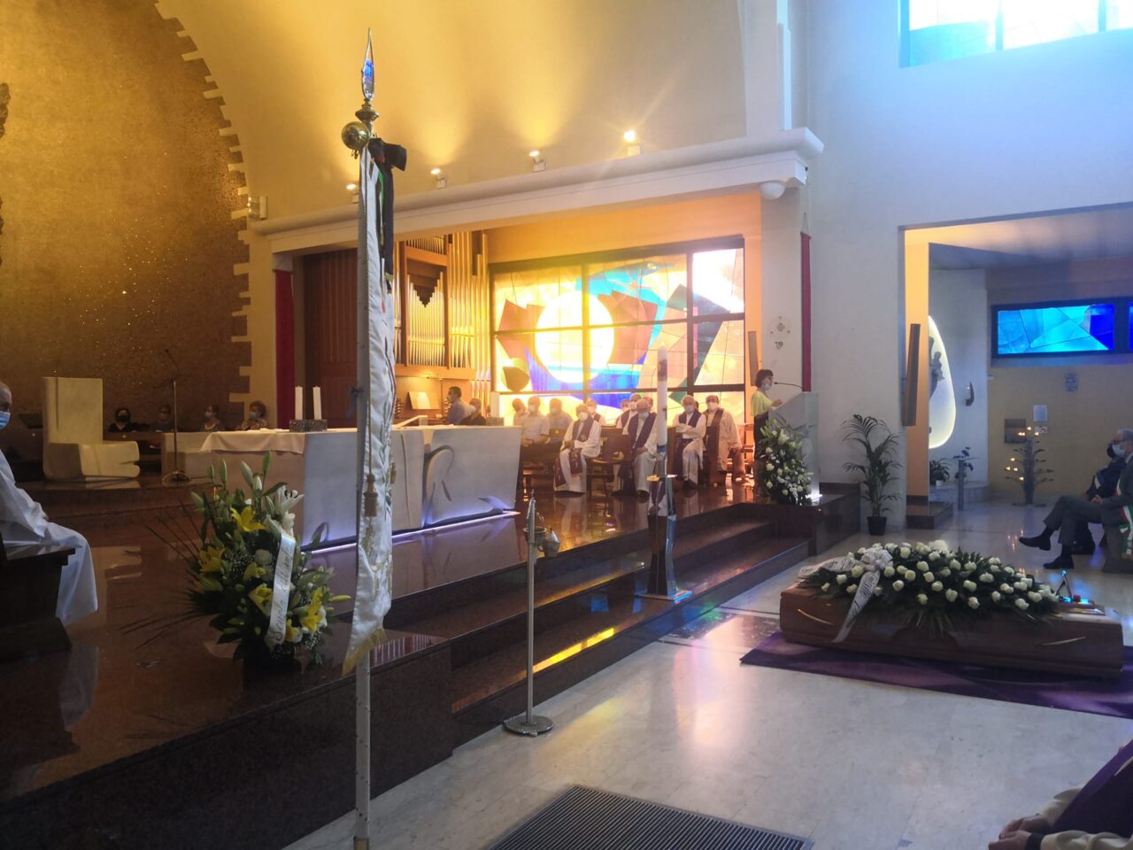 La comunità di Regina Pacis dà l’ultimo saluto a don Pasquale Colombo