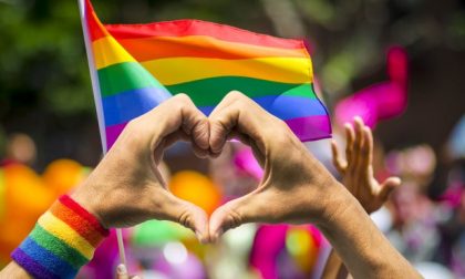 Stasera la Varese arcobaleno in piazza per il ddl Zan