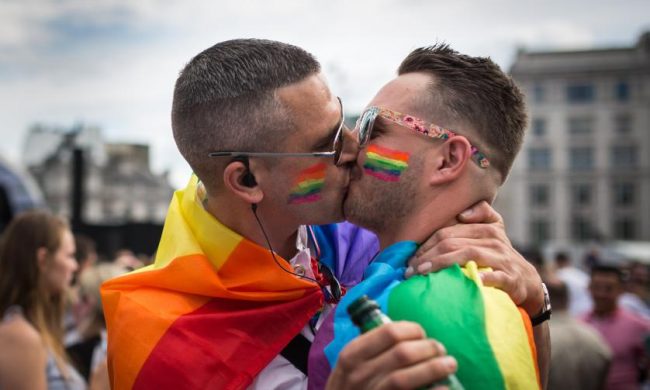 Pride a Como dopo 22 anni. Gli organizzatori: “Realtà chiusa e bigotta, facciamo sentire la nostra voce senza paura”