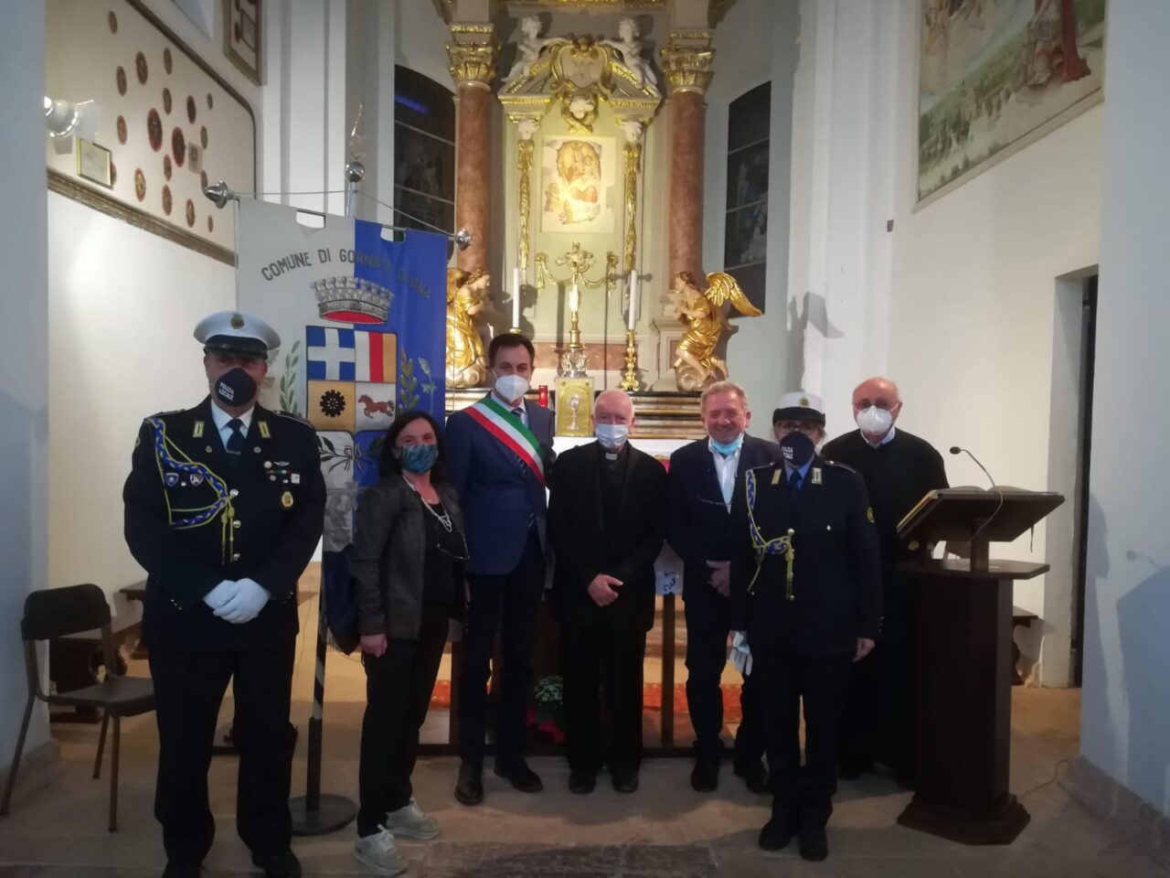 Il Cardinal Coccopalmerio a Gornate: benedizione speciale per  ragazzi e  agenti