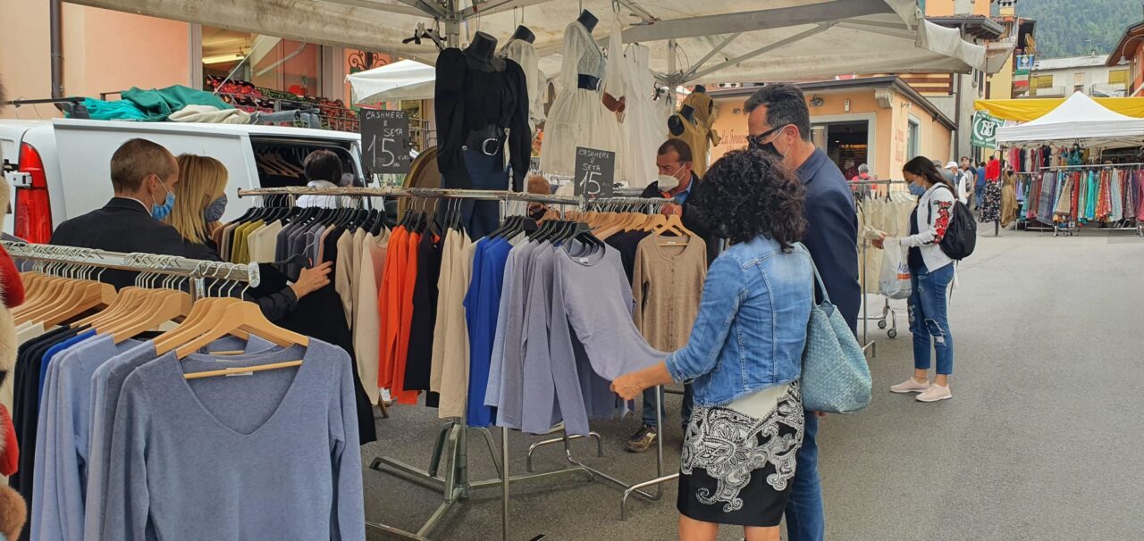 Da domenica debutta “Vintage Groane”, mercatino dell’artigianato