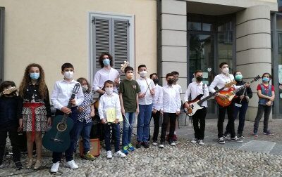 I giovani musicisti della Banda in piazza per una giornata difesta