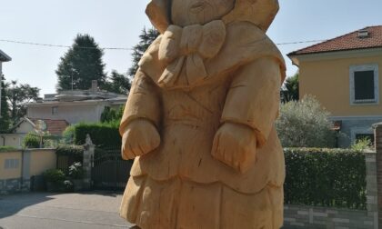 Ecco le statue in legno di via Tovo