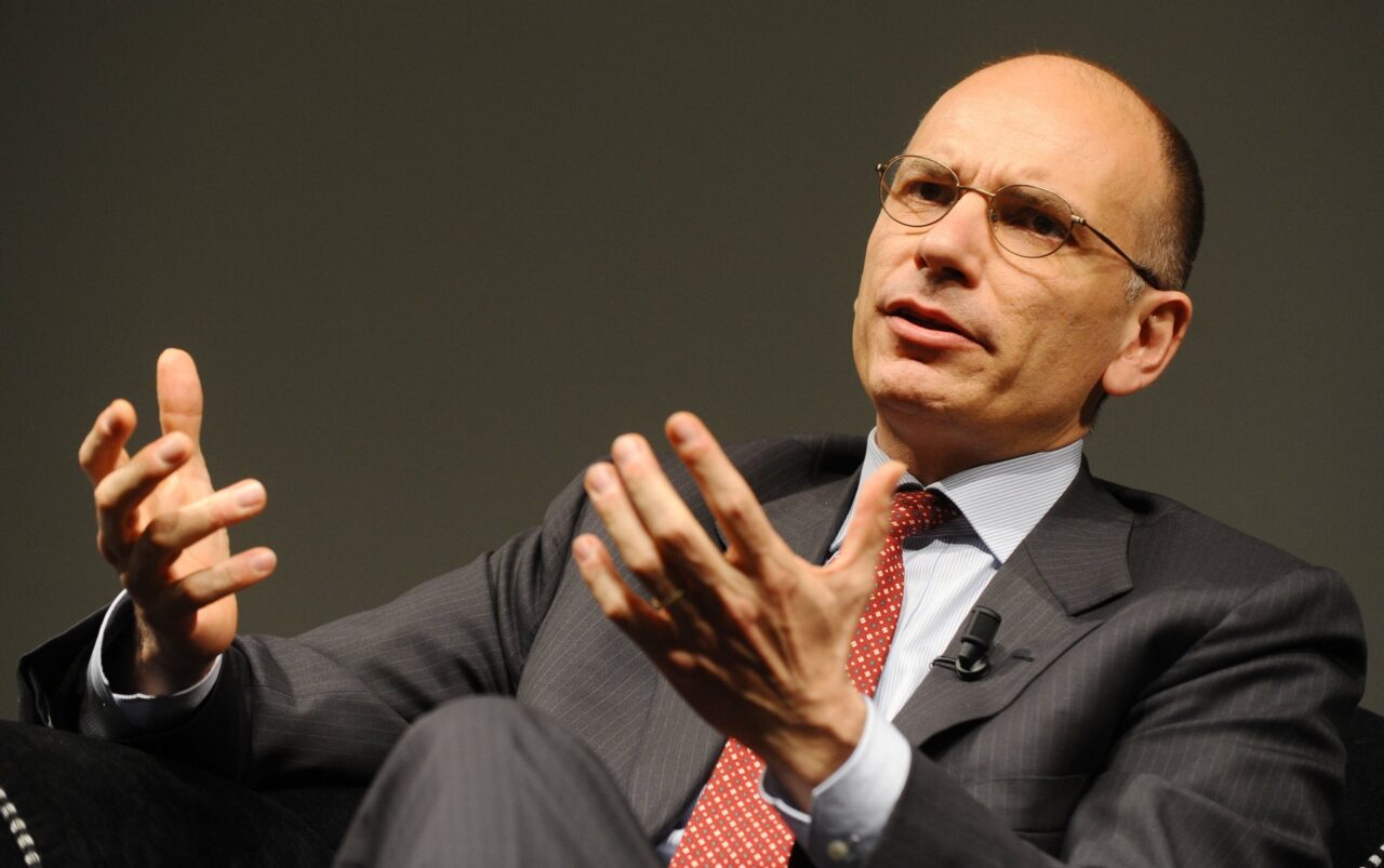 La proposta di Letta: “Alle prossime elezioni comunali tutti i candidati siano vaccinati”