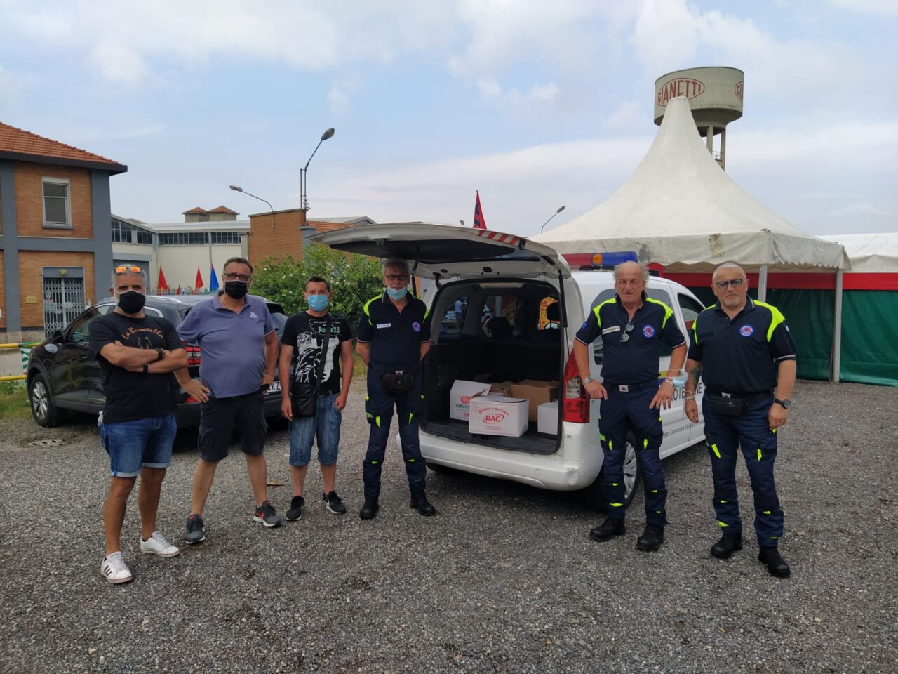 Protezione Civile e Comuni al fianco dei lavoratori in presidio alla Gianetti
