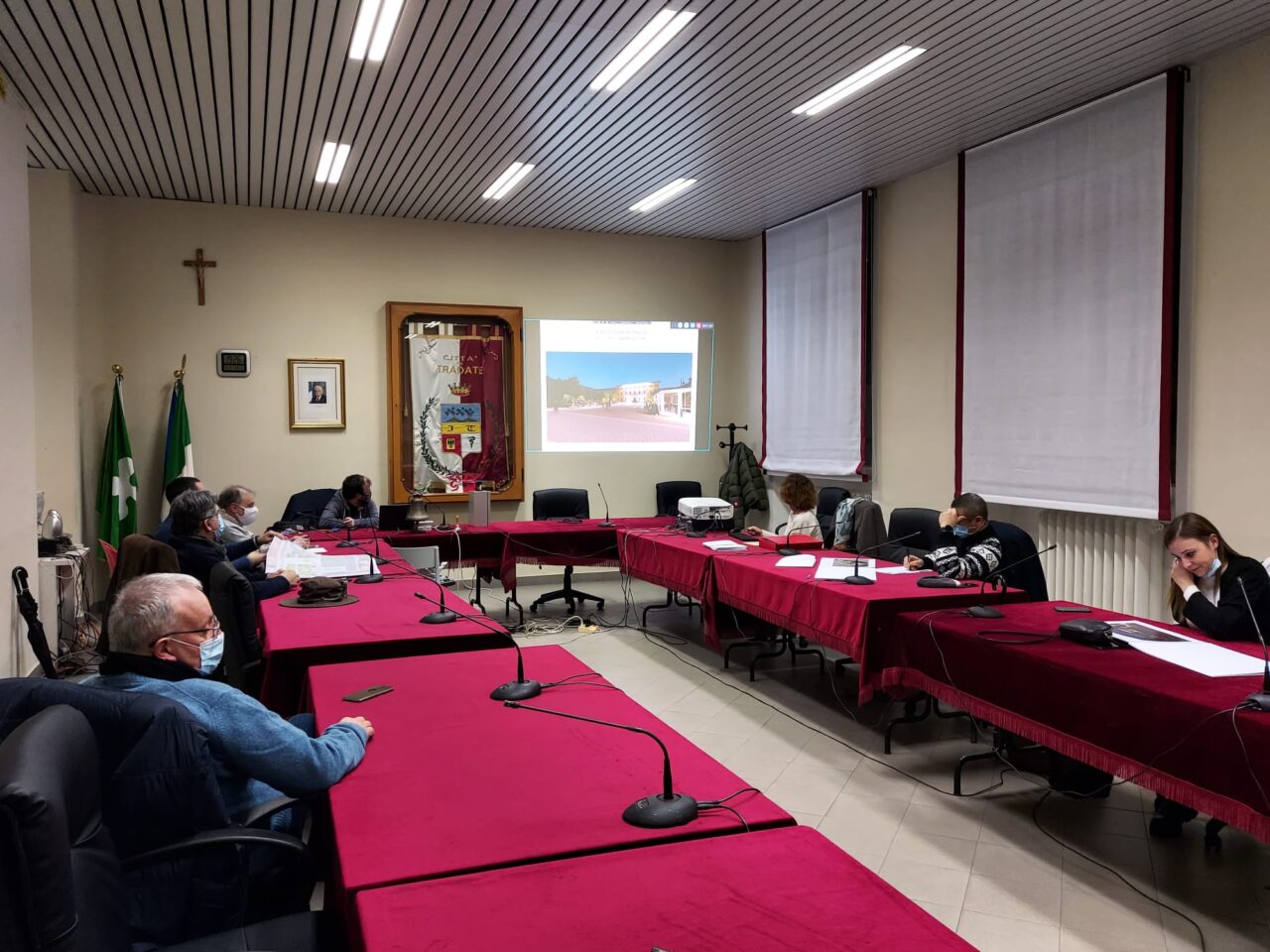 Piazza Mazzini, i dem chiedono il ritorno in commissione