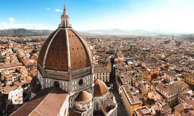 Fedeli senza Green Pass, turisti con l’obbligo. E nel Duomo…