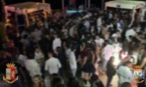 Discoteca abusiva al Lido di Bellagio: 650 a ballare, 150 in coda fuori