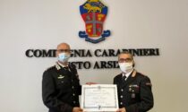 Medaglia mauriziana al comandante Caseri per i meriti conseguiti in 50 anni di servizio nell'Arma