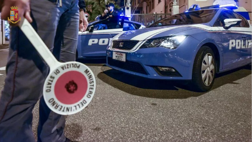 “Eccesso di movida”: fuori dall’unico bar aperto alcol anche ai minorenni