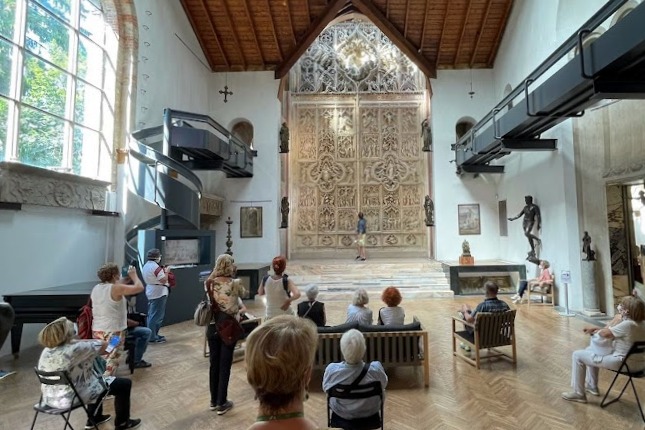 Due giornate nella lingua dei segni ai musei del Sacro Monte di Varese. L’arte diventa inclusiva