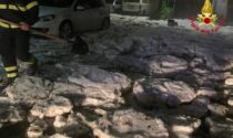 Bomba d'acqua e grandine sulla provincia, strade imbiancate come neve