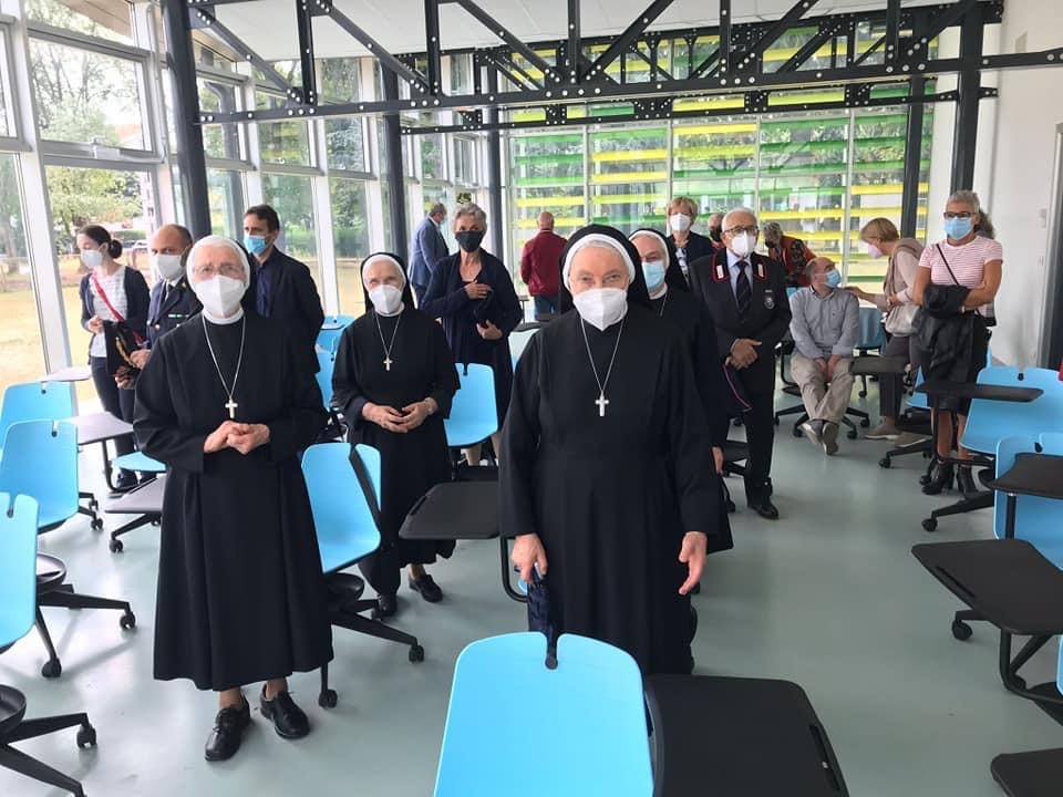 Origgio, nuova ala della scuola dedicata a Suor Lodovica