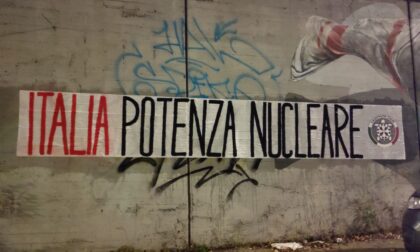 Striscioni di CasaPound a Varese e Busto a sostegno del nucleare