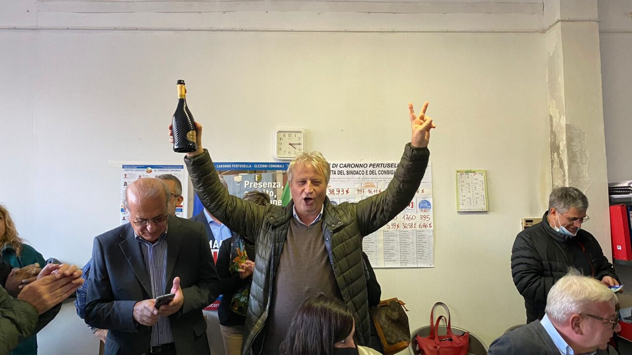 A Caronno il centrosinistra festeggia: Giudici riconfermato sindaco