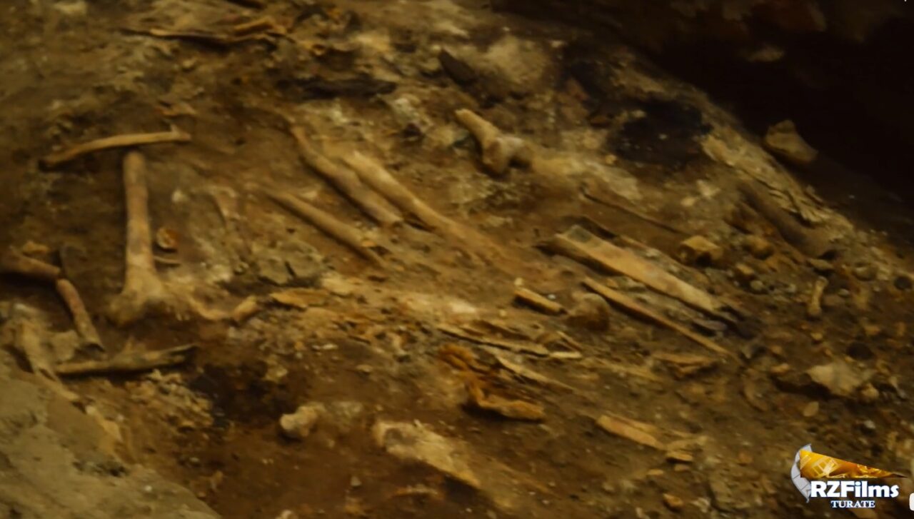 Turate, sotto la chiesa affiorano scheletri e secoli di storia