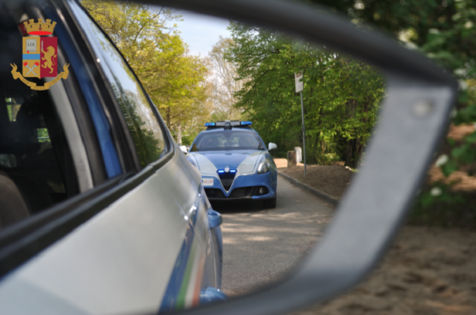 Controlli della Polizia di Stato sulle strade del Parco Pineta: 294 identificati, due segnalati