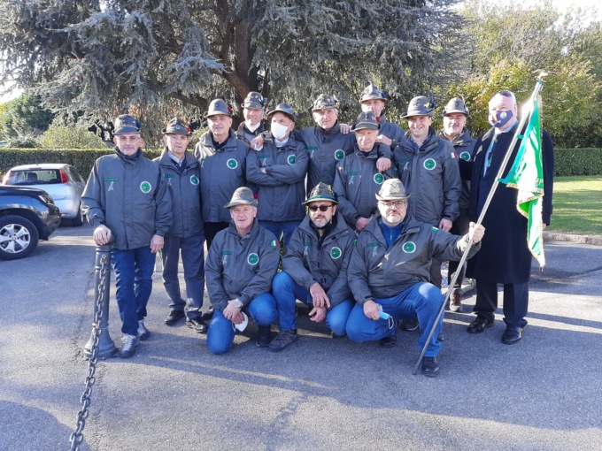 Turate, domenica speciale per gli Alpini