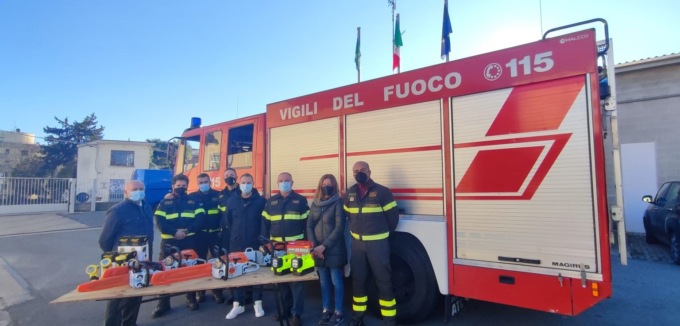 Nuova attrezzatura per i Vigili del Fuoco di Tradate