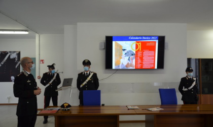 Presentato il Calendario dei Carabinieri 2022. Con la firma di Lucarelli  - Prima Saronno