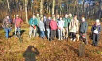 100 nuovi alberi trovano casa al centro didattico scientifico