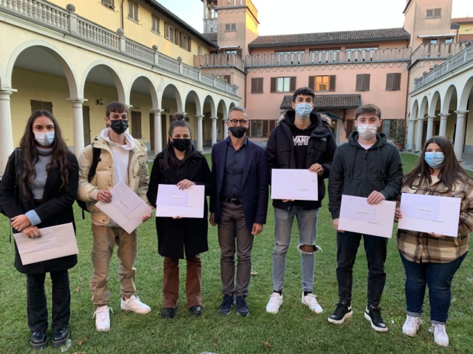Sei borse di studio alle promesse dell’industria grafica del Varesotto