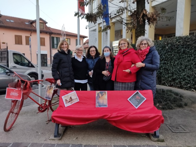Uboldo dice no alla violenza contro le donne