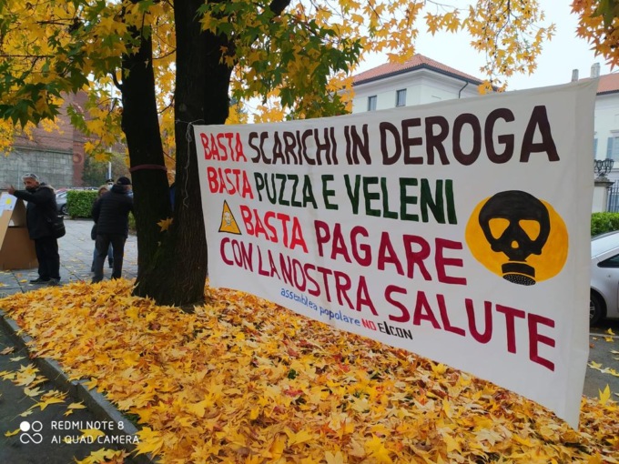 “Basta deroghe, basta puzze”: mobilitazione a Marnate, Castellanza e Olgiate