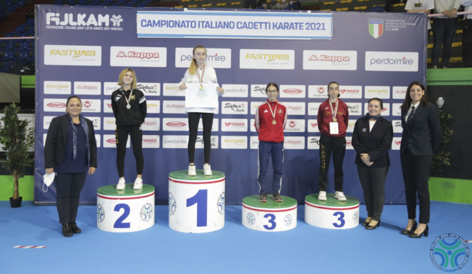 Karate, la saronnese Bossi oro ai campionati italiani di Ostia