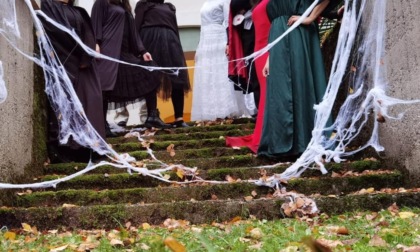 Si festeggia Halloween in villa Catenacci: ecco le foto dello strepitoso successo
