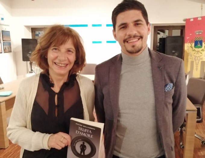 Trappole amorose e romanzo giallo: successo dell’evento a Lurago