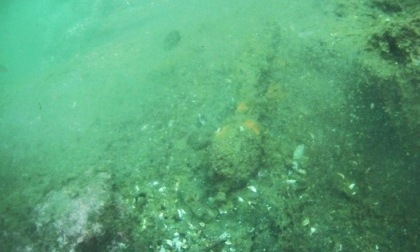 Trovata una bomba sul fondo del lago a Lecco