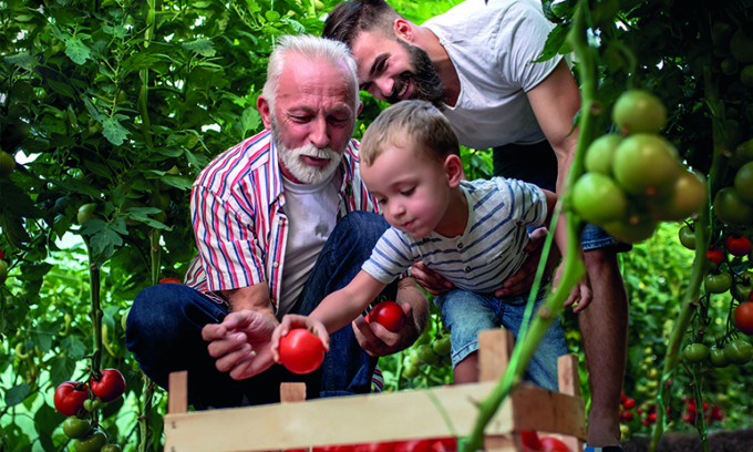 Tanti auguri papà… green: mandate le foto e messaggi di auguri a La Settimana di Saronno