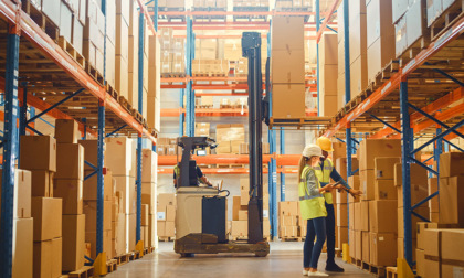 Cambia il mercato della logistica: è boom di richieste per magazzinieri