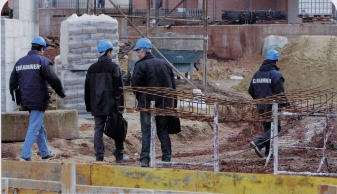 Sequestrata l’area di un cantiere: multa di 200mila euro
