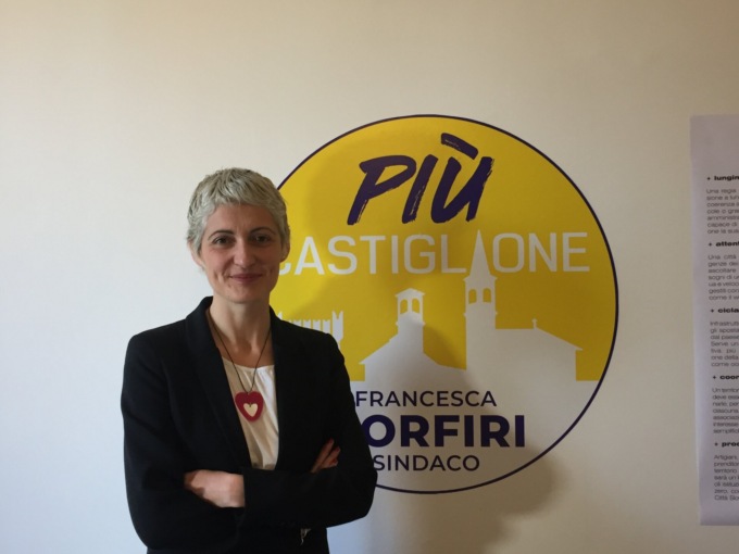 La capogruppo di minoranza Porfiri rassegna le dimissioni, sarà assessore esterno a Luino