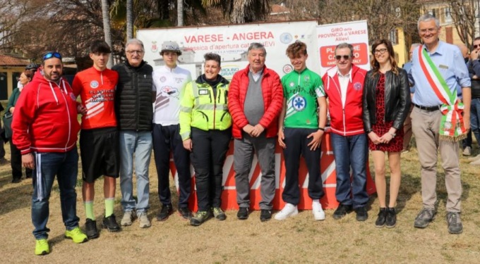 La Varese-Angera apre per gli allievi il Giro della Provincia di Varese