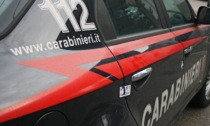Spacciatore chiede aiuto ai carabinieri perchè minacciato da un cliente