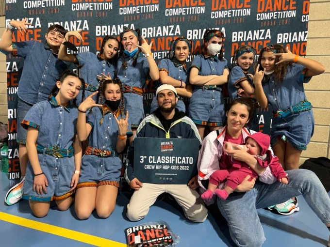 Limido, il Dance Club torna a gareggiare e vince