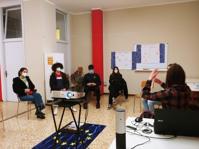 Turate, alla Fagnana si parla di giovani ed Europa