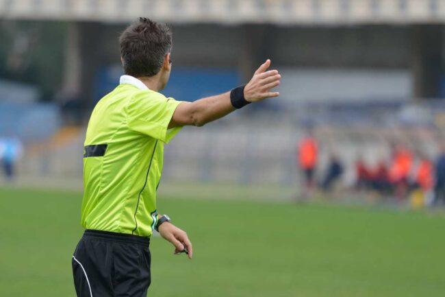 Arbitro infortunato, Vado-Castellanzese finisce 11 minuti dopo l’inizio
