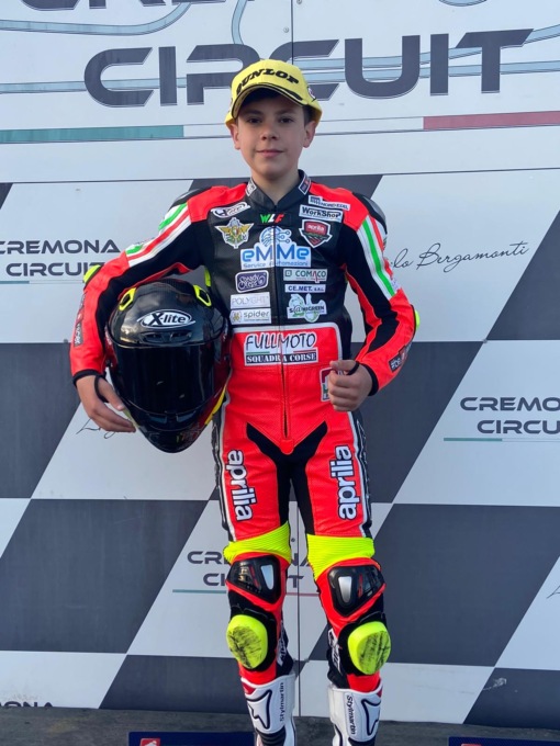 Gerenzano, il motociclista Valentino vince alla prima di campionato