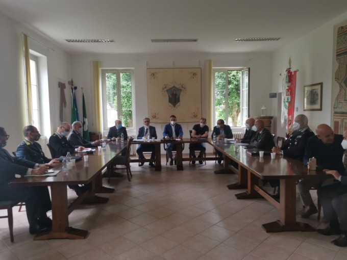 Prefetti, Parco Pineta, Comuni e forze dell’ordine a Castelnuovo contro lo spaccio
