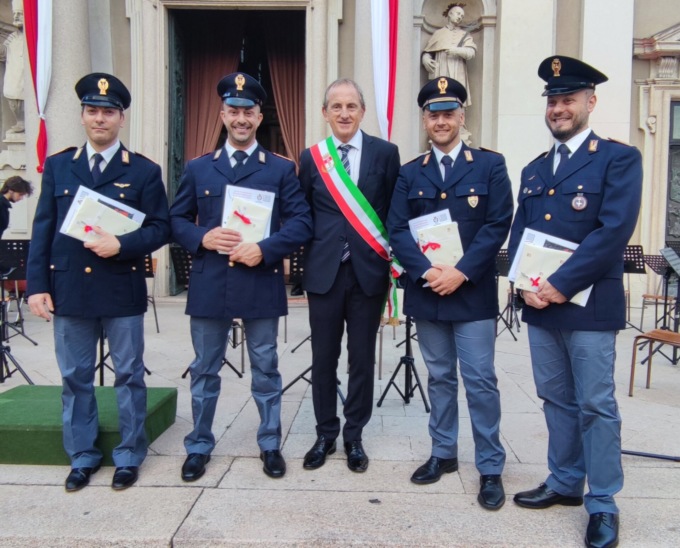 Giornata del Ringraziamento a Busto: premiati quattro agenti della Polizia di Stato