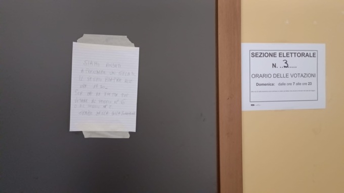 Referendum, a Tradate seggio chiuso “per andare a prendere un gelato”