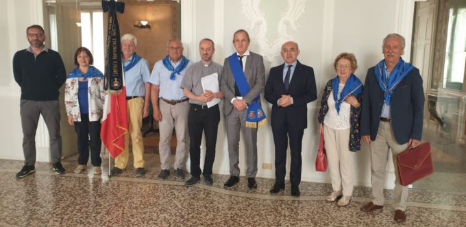 La solidarietà delle famiglie dei caduti e dispersi in guerra alla popolazione ucraina, tramite la Caritas