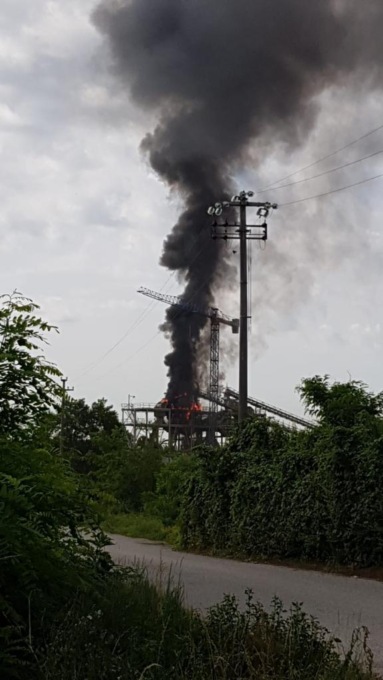 Incendio alla cava di Gorla Minore